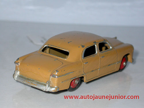 Dinky Toys GB Fordor 