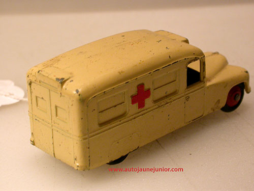 Dinky Toys GB ambulance