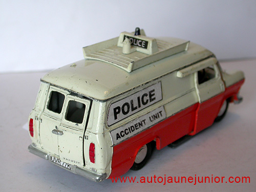 Dinky Toys GB Transit police