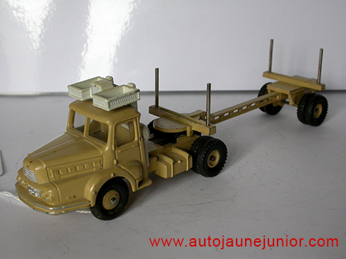 Dinky Toys France tracteur semi remorque porte tubes