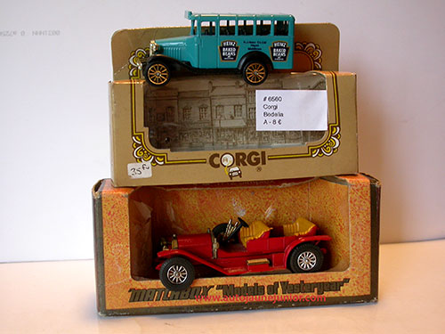 Corgi Toys bus 