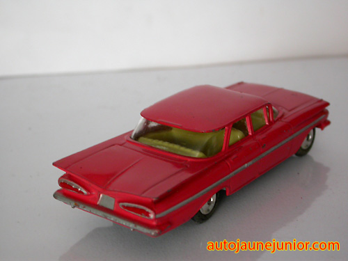 Corgi Toys Impala berline