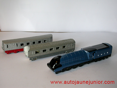 Dinky Toys GB train LNER 