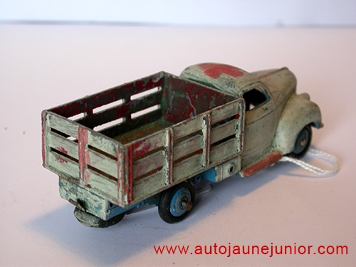 Dinky Toys France camion maraicher T3 