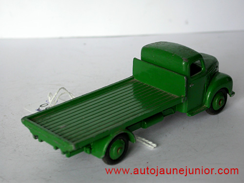 Dinky Toys GB camion plateau