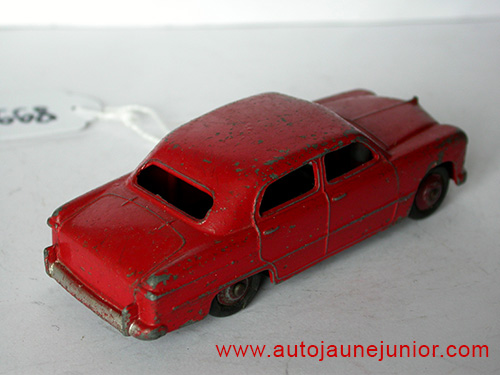Dinky Toys GB Sedan unicolore