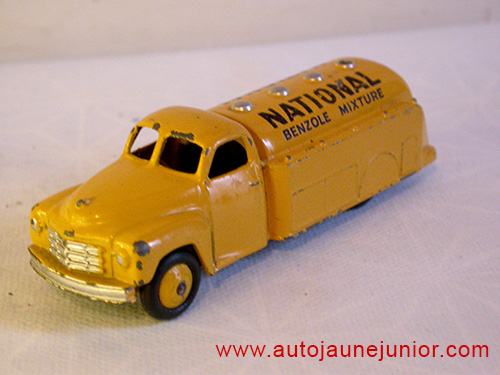 Dinky Toys GB camion citerne National Benzol