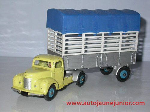 Dinky Toys GB camion semi remorque ridelles