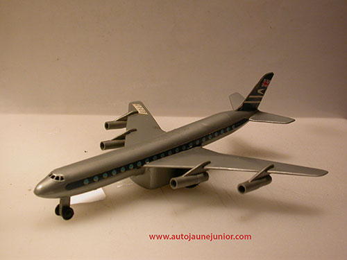 avion DC10 BOAC