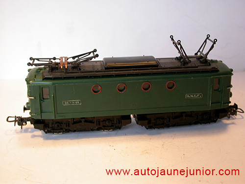Locomotive LOCOMOTIVE BB 8144