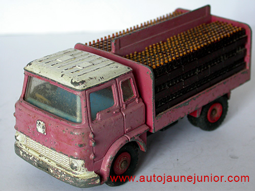 Dinky Toys GB TK camion brasseur