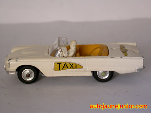 Corgi Toys Thunderbird taxi des Bermudes