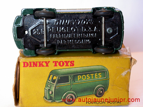Dinky Toys France D3A fourgon 
