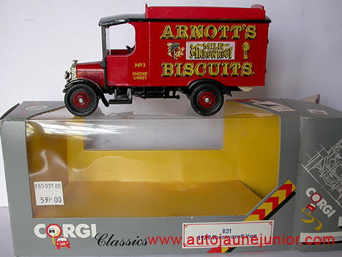 Corgi Toys Fourgon Arnott's Biscuits