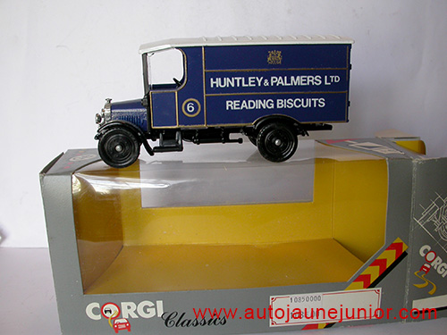 Corgi Toys Fourgon Huntley & Palmers