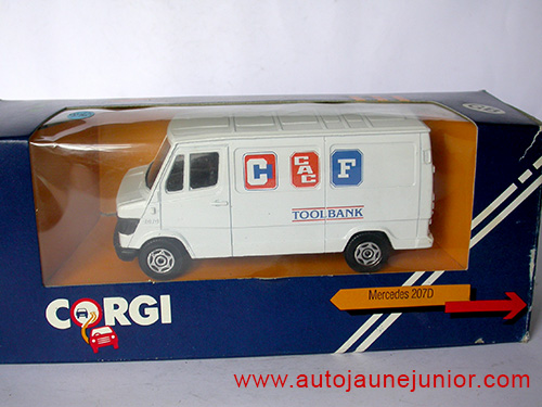 Corgi Toys 207D Van Tool Bank