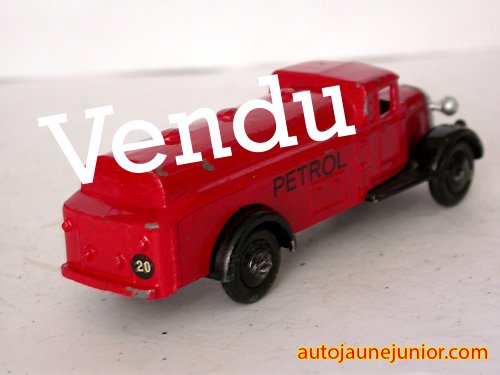 Dinky Toys GB Citerne Petrol