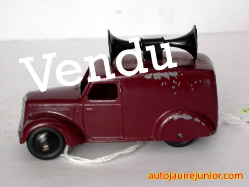 Dinky Toys GB camionnette avec haut parleur